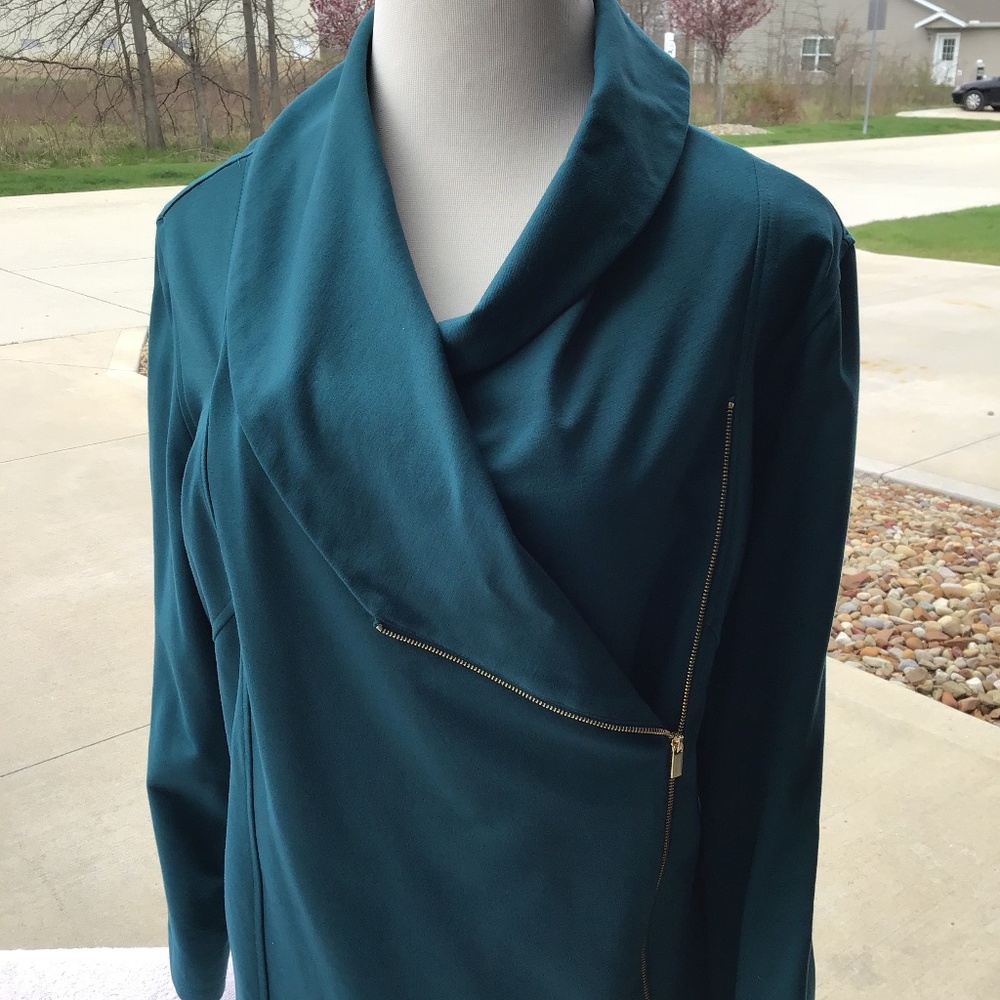 Asymmetrical jade jacket